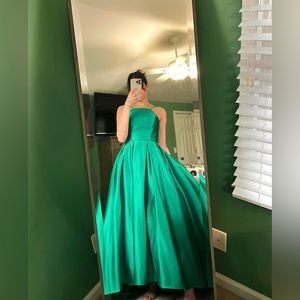 Emerald green ballgown style prom dress
